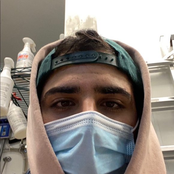 Meet your Posher, Benjamin - Picture 1 of 1